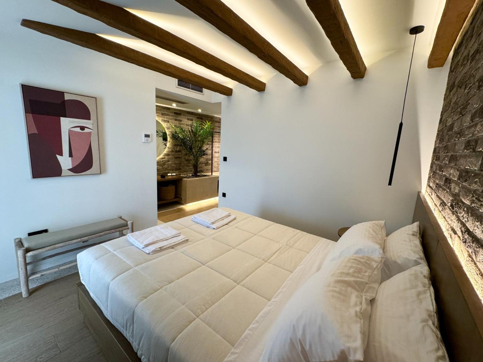 Urban Gem In The Heart Of Naoussa A Stylish Escape Apartment Naousa  Luaran gambar